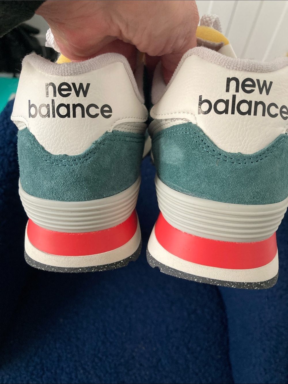 New Balance 574 Teal & White Running Shoes with Coral Accent. Unisex W/10.5 M/9 - Picture 8 of 8